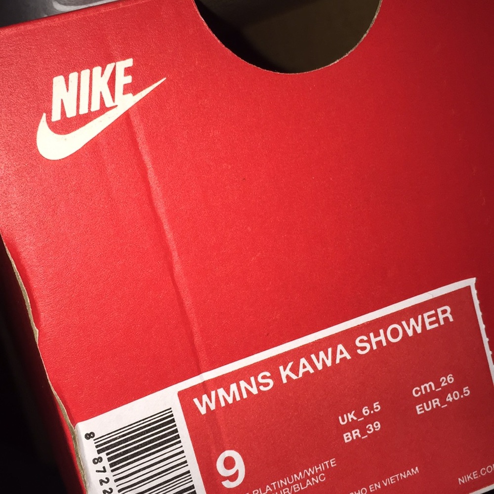 Women Nike Slides - Picture 2 of 7